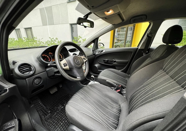 Opel Corsa cena 17900 przebieg: 127000, rok produkcji 2009 z Dębica małe 529